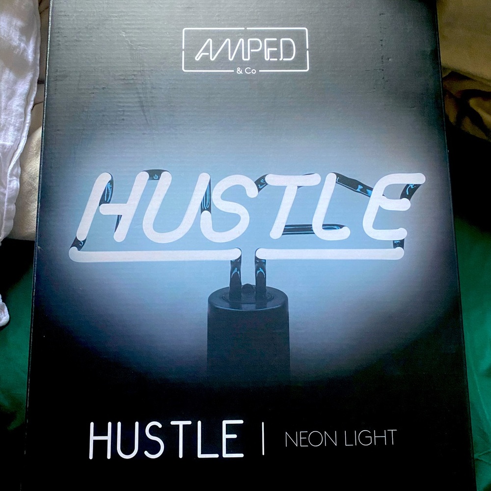 HUSTLE neon sign